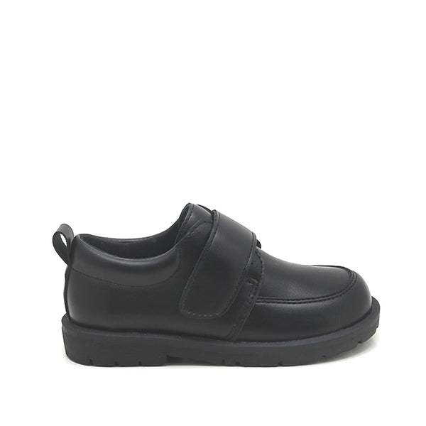 Zapatos escolares Cody para infante color negro