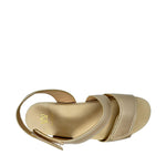 Sandalis de cuña Pame para mujer color dorado